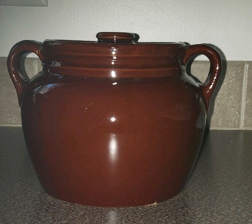 Vintage Ceramic Bean Pot ~ Side Handles ~ Lid ~  Brown Glazed ~ USA ~ 7" x 8.5" Item image 6