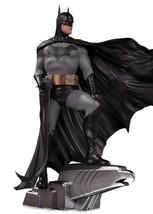 DC Direct Batman Deluxe Statue by Alex Ross Brand New and In Stock 14&quot; Tall - £163.18 GBP