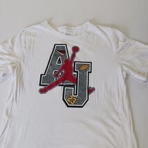AJ Air Jordan Youth Boy's XL White Graphic Short Sleeve T-Shirt  image 14