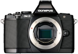 Olympus Om-D E-M5 16Mp Live Mos Mirrorless Digital Camera With 3.0&quot; Tilting Oled - £770.27 GBP