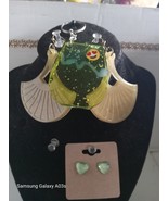 3 Piece Resin and Bead Set, 2 x pairs Earrings , 1 x  Key Chain (77) - $17.82 CAD