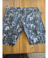 Blue Gear Size 38 Men&#39;s Shorts - $35.05 CAD