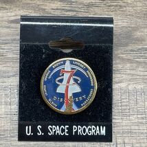 Vintage NASA STS-95 Discovery 7 Space Shuttle Lapel Pin Travel KG - $9.90