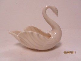 Vintage Lenox Ivory Porcelain Swan Small Candy Dish/Trinket Bowl Gold Trim - £7.81 GBP