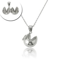 Sterling Silver Fortune Cookie Locket - £43.23 GBP