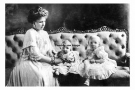mm963 - Queen Victoria of Spain &amp; Children - print 6x4 - £2.20 GBP