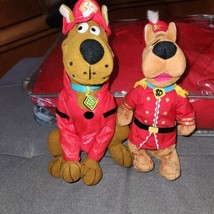 Vintage 1998 Scooby-Doo Nutcracker (marching band)&amp; Fireman Plush Warner Brother - £7.75 GBP
