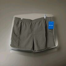 Columbia Women's Shorts Sandy river Water Repellent Sun Protection Sz XL 5" - $29.69