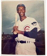 Ernie Banks Glossy 8x10 Photo - Chicago Cubs - £7.81 GBP