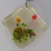 BOTANICAL KEYCHAIN PINK YELLOW FLOWERS GRN CLOVER SEASHELLS CLEAR SQUARE... - £7.82 GBP