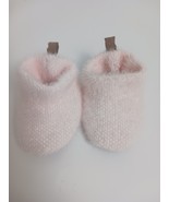 Baby Slippers - Light Pink- Fuzzy slippers (infant) - $100.84 MXN