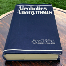 AA Big Book Alcoholics Anonymous 3rd Edition 1976 HardCover Book w/Dust Jacket - £11.95 GBP
