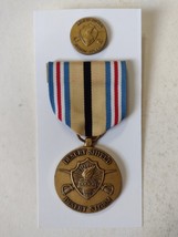 DOD CIVILIAN DESERT STORM  DESERT SHIELD SERVICE MEDAL FROM PRIVIATE COL... - $13.86