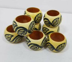 8 Napkin Rings Painted Wood Leaf Foliage Pattern Round Set - £6.96 GBP