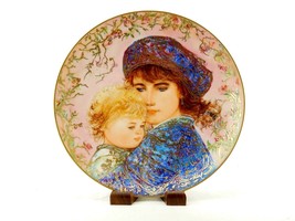 1987 Mother&#39;s Day Plate, Edna Hibel&#39;s &quot;Catherine and Heather&quot;, Knowles, #PLT22 - £9.98 GBP