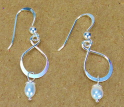 Sterling Silver Pierced Earrings w/ Pearl Pendant, Gift Boxed - £7.91 GBP