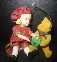 Hallmark Keepsake Lucinda & Teddy Special Edition Ornament 1994 - £5.37 GBP