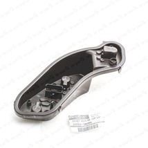 New Genuine Nissan 12-19 Versa Driver Rear Combination Lamp Socket 26556... - $33.76