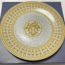 Hermes Mosaique au 24 Cake Plate 22CM Gold Porcelain Dinner 22.2cm - £275.99 GBP