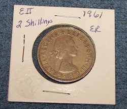 1961 Great Britain 2 Shillings Coin-Elizabeth II-Lot 12 - £6.49 GBP
