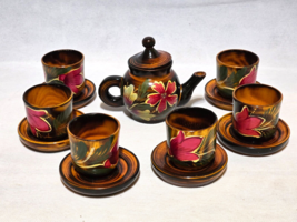 Antique TREE WOOD Hand Carved &amp; Hand Painted Mini Teapot With 6 Cups And... - £65.70 GBP
