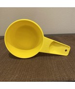 Vintage TUPPERWARE Replacement ~ 2/3 Cup Measuring Cup #763-3 Yellow - £3.70 GBP