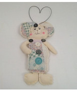 Handmade primitive shabby chic quilt fabric wall hanging stuffed bunny r... - $369.72 MXN