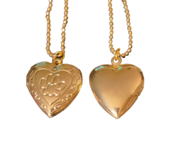 Goldtone Heart Shape Dog Paw Locket Pendant Necklace - New - £13.54 GBP