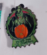 Disney Wicked Fun For Everyone Cruella De Vil Halloween Pumpkin LE 1500 Pin - £23.28 GBP