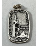 Sterling Silver The Henry Ford Museum Dearborn Michigan Bracelet Charm - €16,11 EUR Sterling Silver The Henry Ford Museum Dearborn Michigan Bracelet Charm - €16,11 EUR