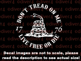 Round 1776 Don&#39;t Tread On Me Live Free Or Die Gadsden Snake Car Van Truck Decal - £5.40 GBP+