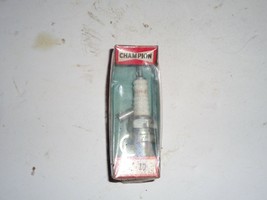 Champion Z-10 Spark Plug Vintage - $5.94