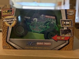 New Bright F/F Monster Jam Grave Digger RC Car (1:15 Scale) - £157.69 GBP