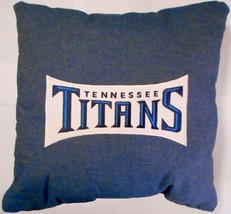 Tennessee Titans Throw Pillow Measures 14 x 14 inches - £10.24 GBP