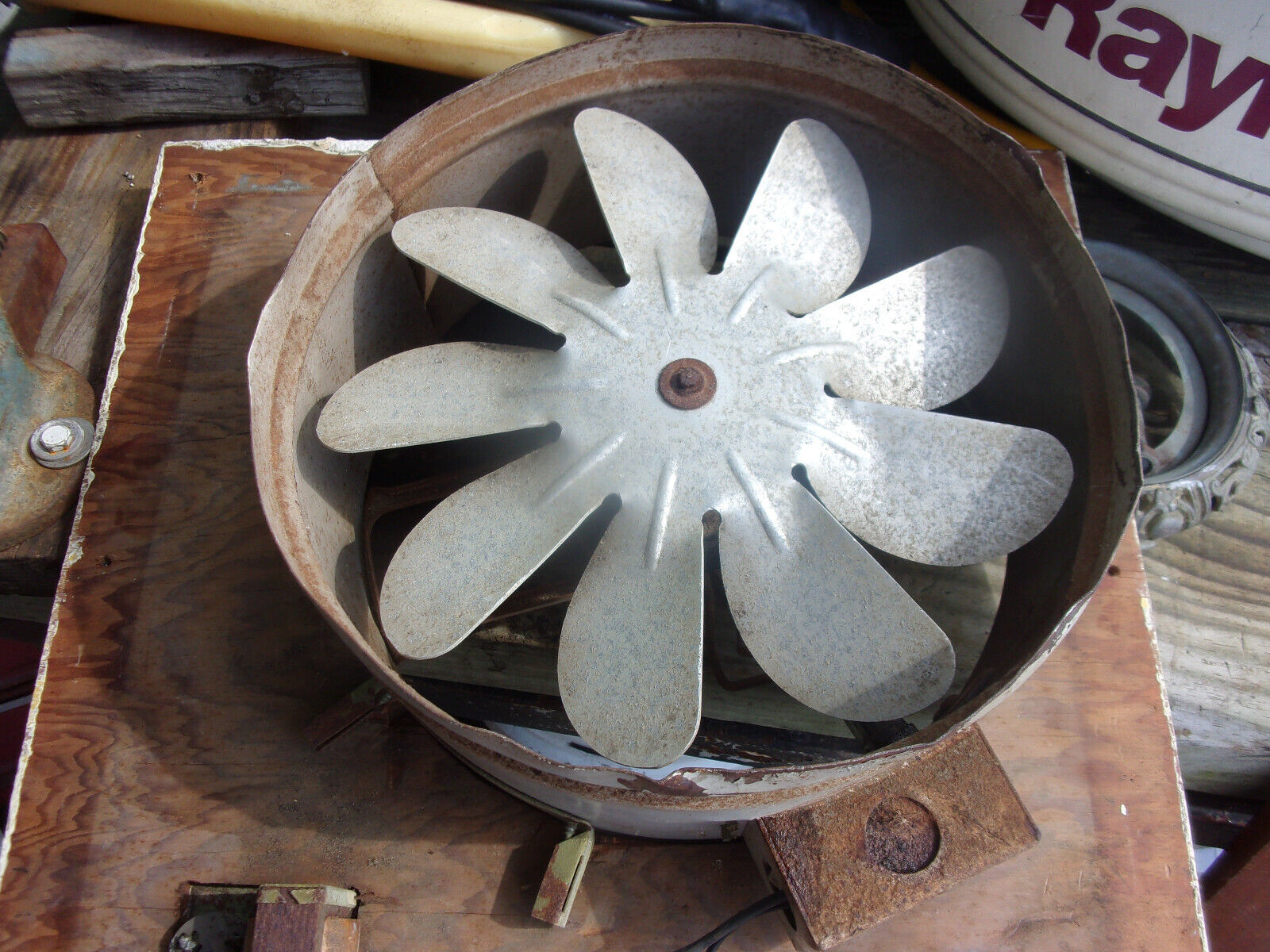 Vintage Sears Simpsons Homart Exhaust Fan Motor Kitchen Wall Fan 1950s