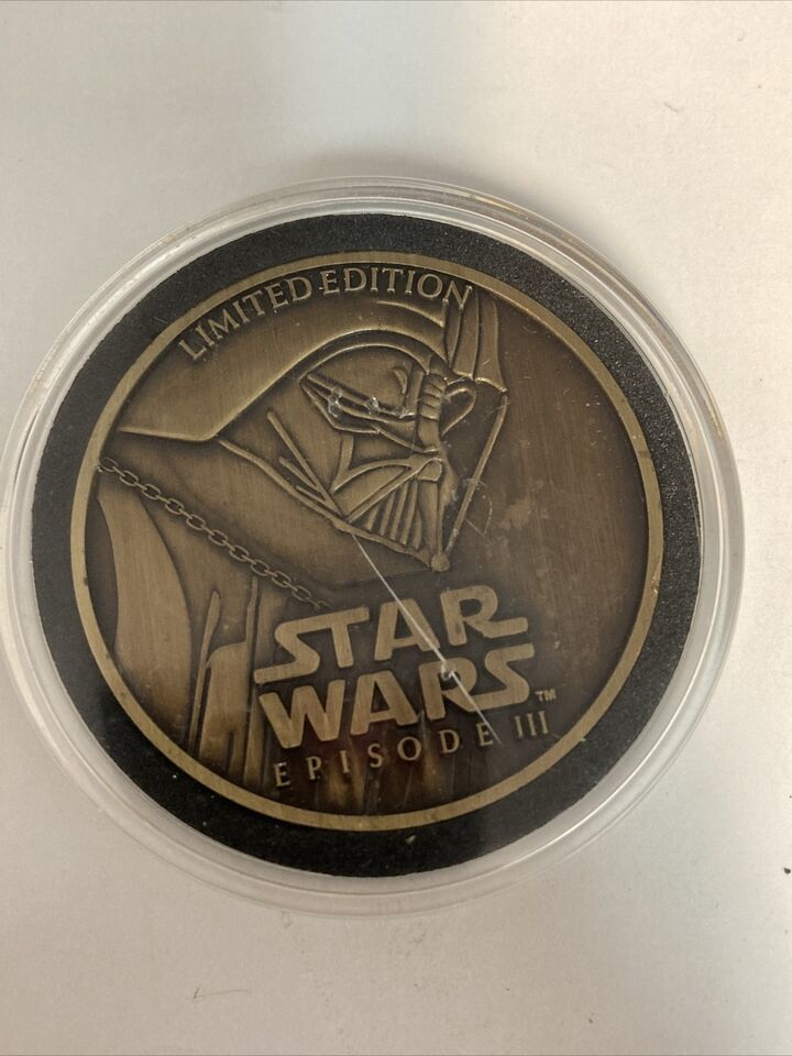 STAR WARS Episode 3 Limited Edition 2005 LFL COIN Medallion Darth Vader ... - $9.90