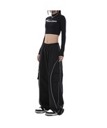 Striped Y2K Baggy Cargo Pants - $42.08 CAD