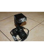 Nikon D3000 10.2MP Digital SLR Camera with lens and sigma ef-500 flash o... - $3,598.46 MXN