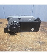 R25076-1 Gear Box With Plate 13 Tooth Sprocket For Slideout RV Towed Veh... - $642.63 MXN