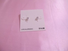 Department Store  .5c.t.t.w. &quot; Silver Tone Simulated Diamond Stud Earrings L364 - £4.51 GBP