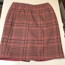 Talbots Petites Size 8 Houndstooth Pencil Skirt 100% Wool Pink Black Lined Slit - £12.78 GBP
