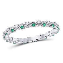 10kt White Gold Womens Round Emerald Diamond Eternity Stackable Band Ring - £206.19 GBP