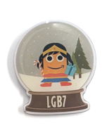 Amazon Peccy Wonder Woman Christmas Snow Globe AMZN Employee LGB7 Lapel Pin - €11,08 EUR