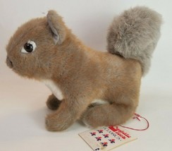 Douglas Cuddle Toys Classics Scamper the Squirrel Realistic Plush Toy w/Tag 80s - £20.95 GBP