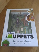 Diamond Select Disney The Muppets Fozzie &amp; Gonzo Action Figure Set - £31.49 GBP