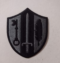 Army Reserve Readiness Comand Patch Acu (Black On Gray) No Hook & Loop On Back - £2.39 GBP