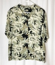 Tommy Bahama Rayon Hawaiian Shirt Size L Black Green Floral Straight Hem - £14.21 GBP