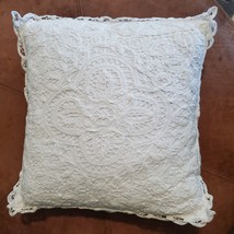 Vintage Farmhouse Cottage White Applique 13x13&quot; Throw Pillow w/ Cover - £16.97 GBP