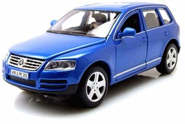 Bburago - 18-22015 -Volkswagen Touareg - Scale 1:24 - Blue - $25.95