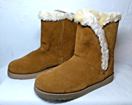 NWT Universal Thread Natural Suede Fur Boots Size 9 Ladies Fall Winter - in Box! - £9.40 GBP